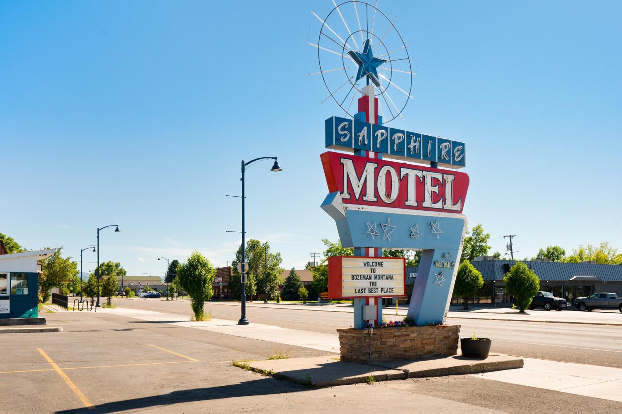 Sapphire Motel Midtown Μπόουζμαν Εξωτερικό φωτογραφία