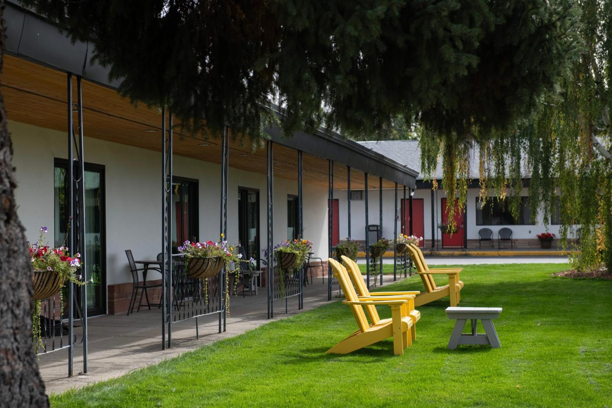 Sapphire Motel Midtown Μπόουζμαν Εξωτερικό φωτογραφία